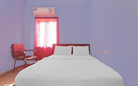 Oyo Hotel Moonlight 3*